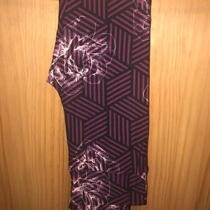 NWT OS LLR Purple & Black Stripe & Floral Leggings
